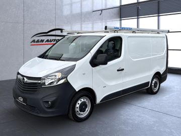 Opel Vivaro - 1