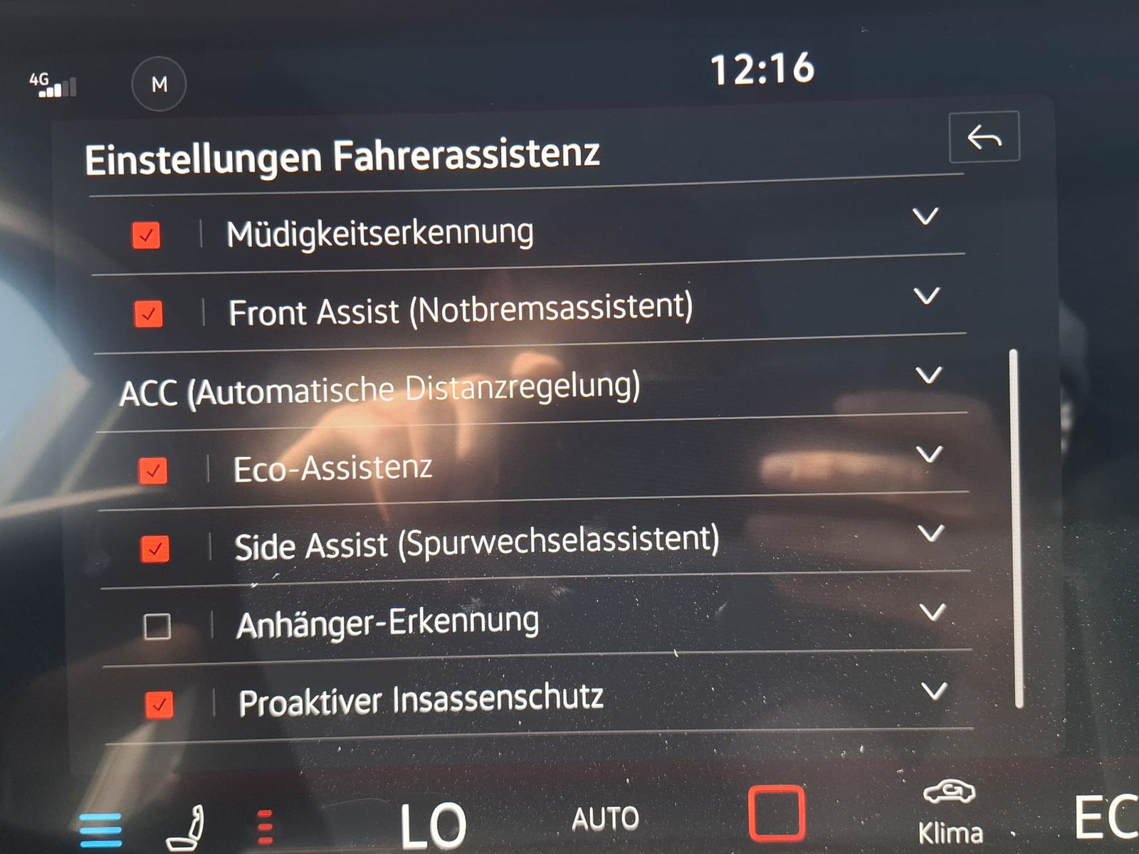 Fahrzeugabbildung Volkswagen Touareg 3.0TDI 4M R-Line VOLL Black 22" UPE 114T