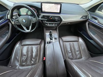 BMW 520 - 11