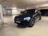 Mercedes-Benz GLC 300 d 4MATIC - PANO - Garanti - AMG Paket - Mercedes-Benz GLC 300 von privat