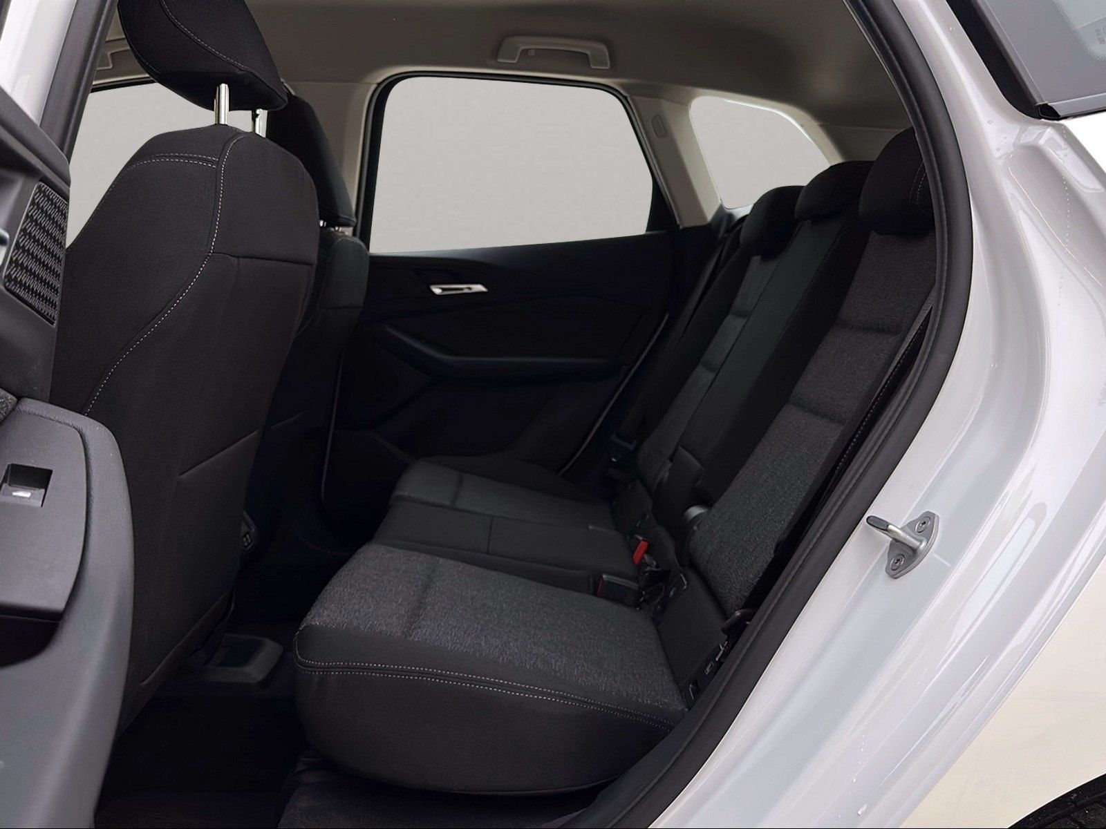 BMW 218 Active Tourer - Bild 16