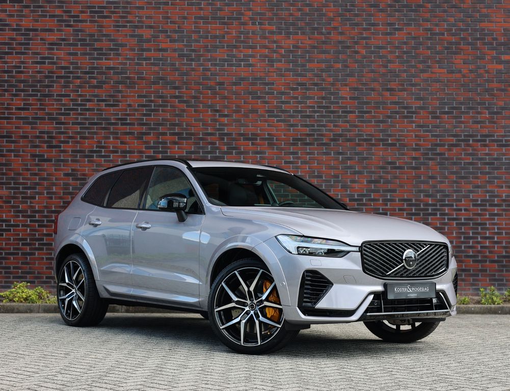 Volvo XC60 T8 AWD - Polestar Engineered