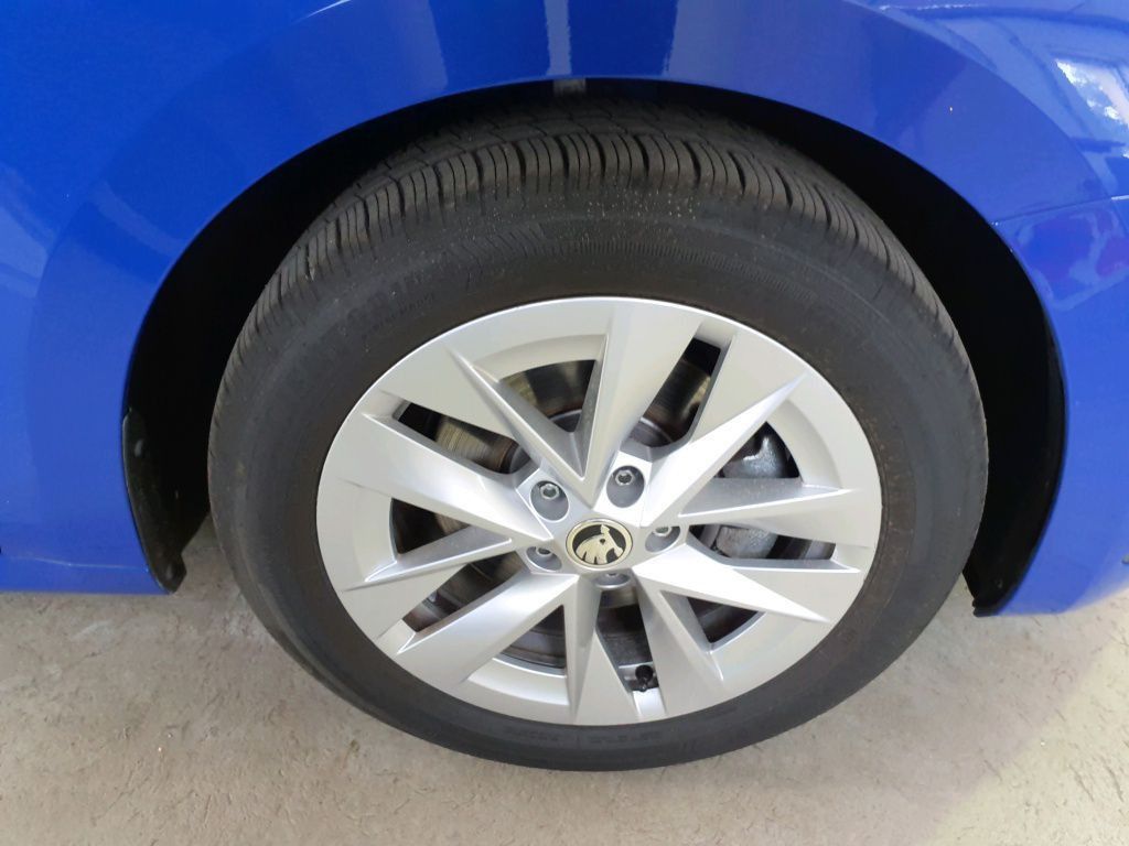 Skoda Octavia iV Combi Ambition 1.4TSI 150kW Tempo*PDC