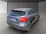 Mercedes-Benz A 180 BlueEfficiency Style AHK NAVI PDC BIXENON - Mercedes-Benz A 180: Blueefficiency