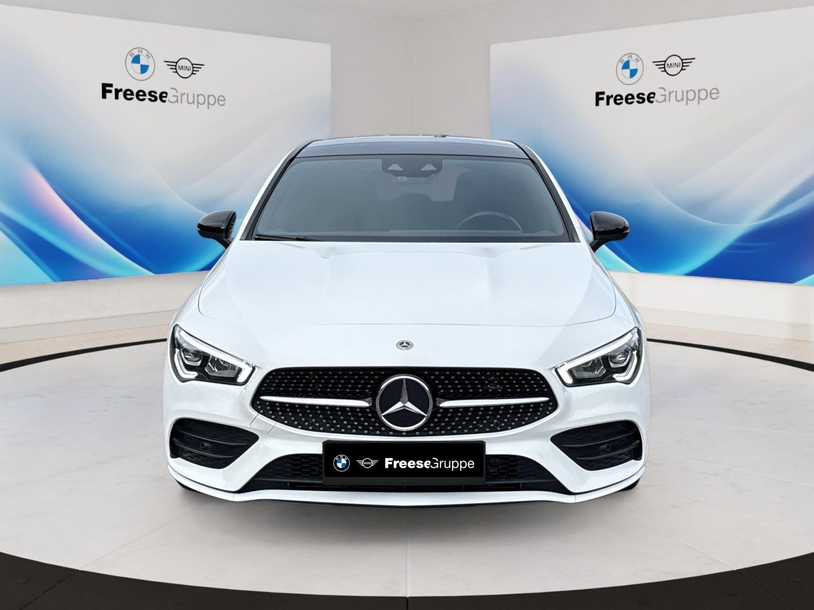 Mercedes-Benz CLA 180 AMG Line AHK LED RFK Schiebedach