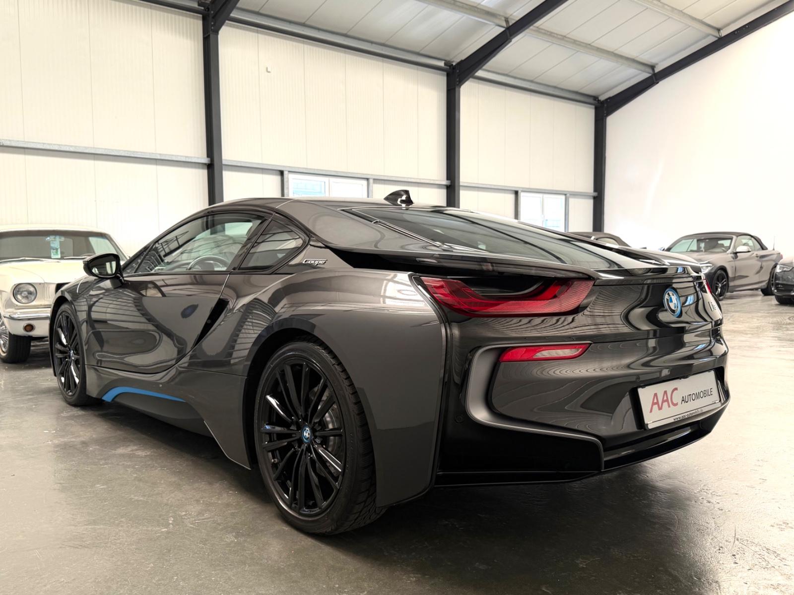 BMW i8 Coupe/Navi/Cam/Vollleder/Standheizung/360°