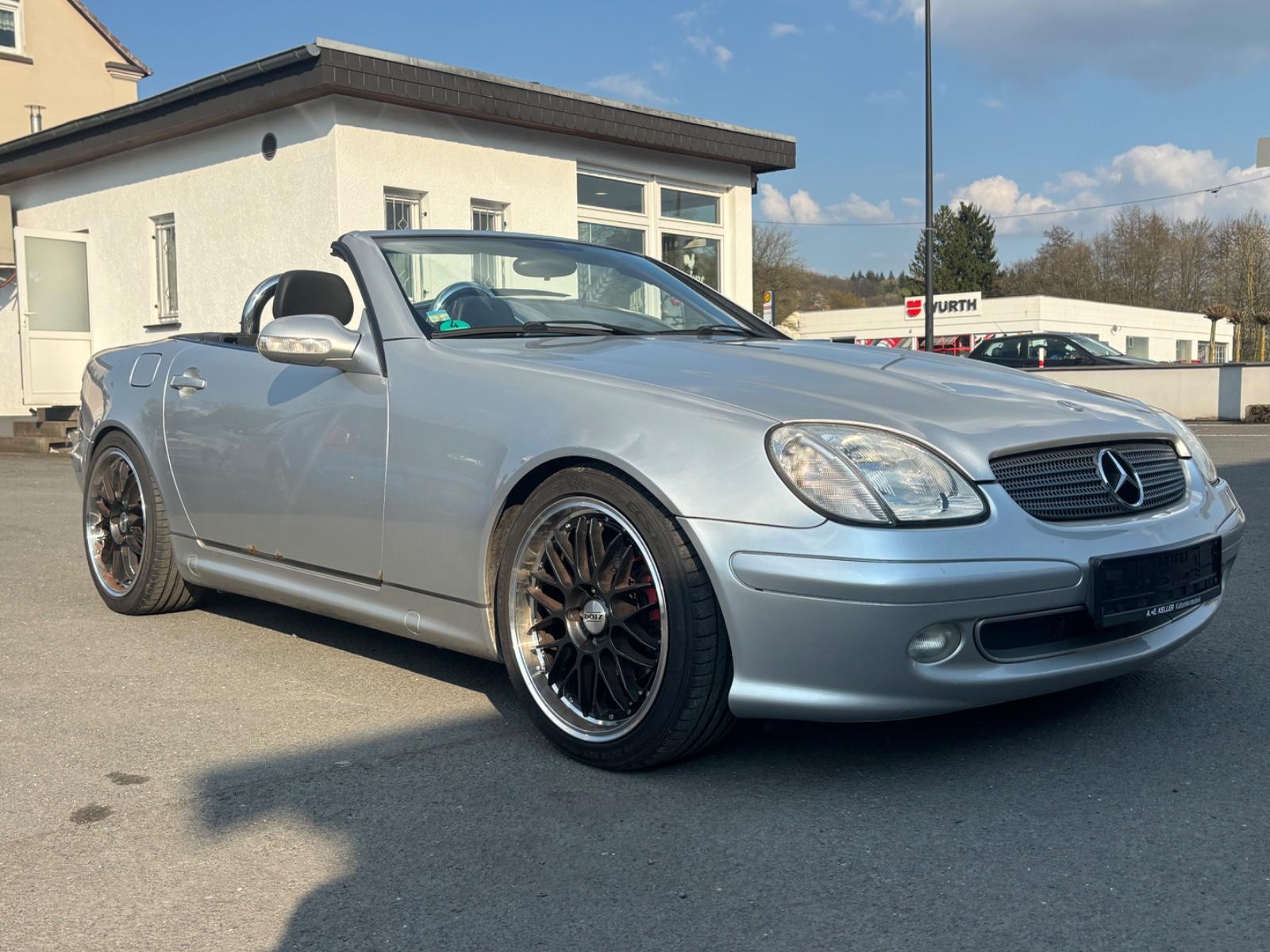 Mercedes-Benz SLK 200 KOMPRESSOR Final Edition CABRIO//LEDER