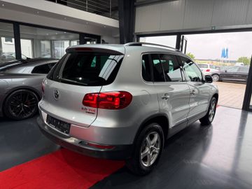 Volkswagen Tiguan - 5