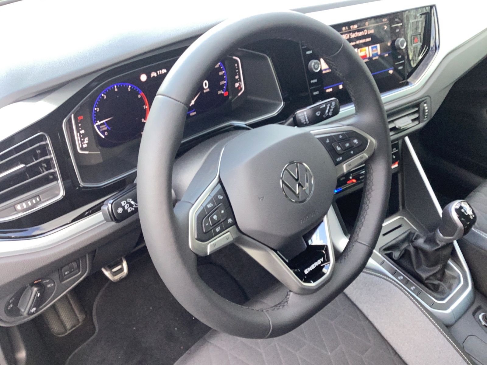 Fahrzeugabbildung Volkswagen Polo Energy TSI LED ACC SH RearView AppConnect A