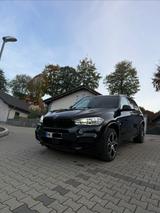 BMW X5 M50 M50d vieles Neu! - BMW X5 M50 mit Anhängerkupplung