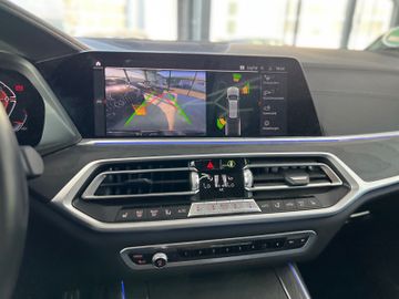 BMW X7 - 9