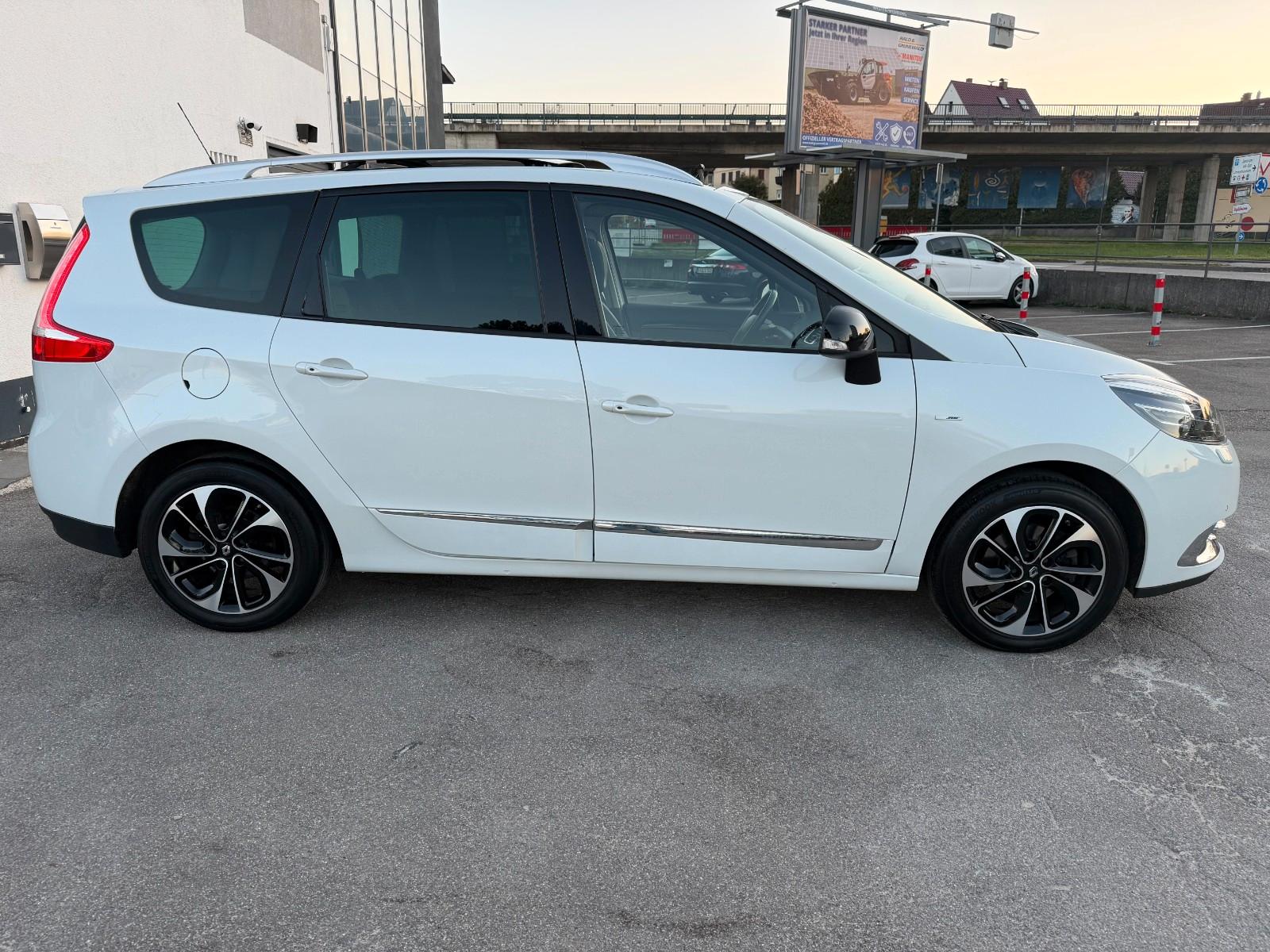 Renault Grand Scenic 1.5 -AUTOMATIK-NAVI-PANO-KAMERA
