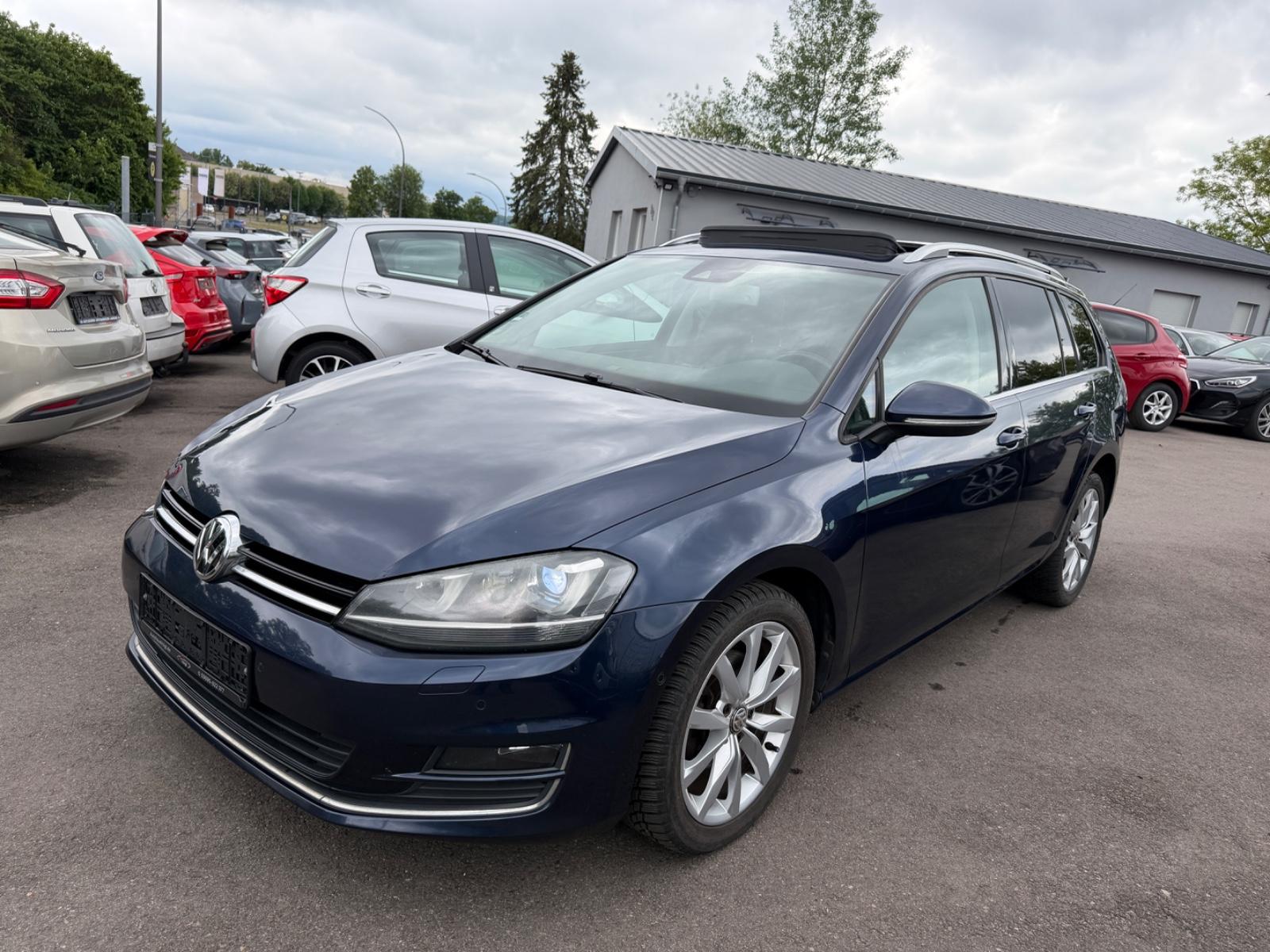Volkswagen Golf VII Variant Highline BMT / Pano/DSG/Xenon