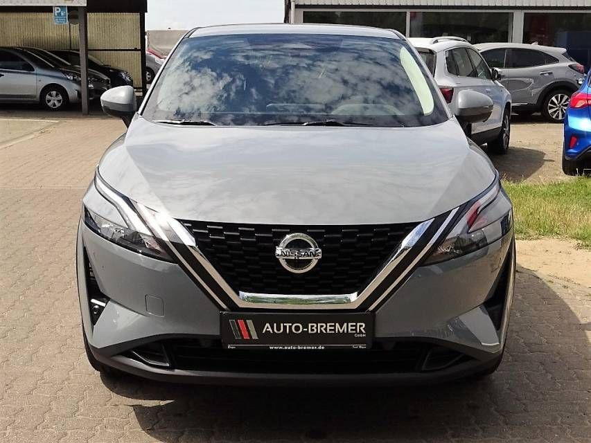 Fahrzeugabbildung Nissan Qashqai 1,3 DIG-T MHEV N-Connecta Winterpaket