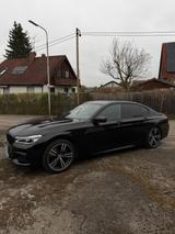BMW 730d xDrive M Sport Laserlicht Massage - BMW: Laserlicht