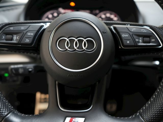 A3 SPORTBACK 40 e-TRON SPORT AT+VOLL LED+NAVI+SI