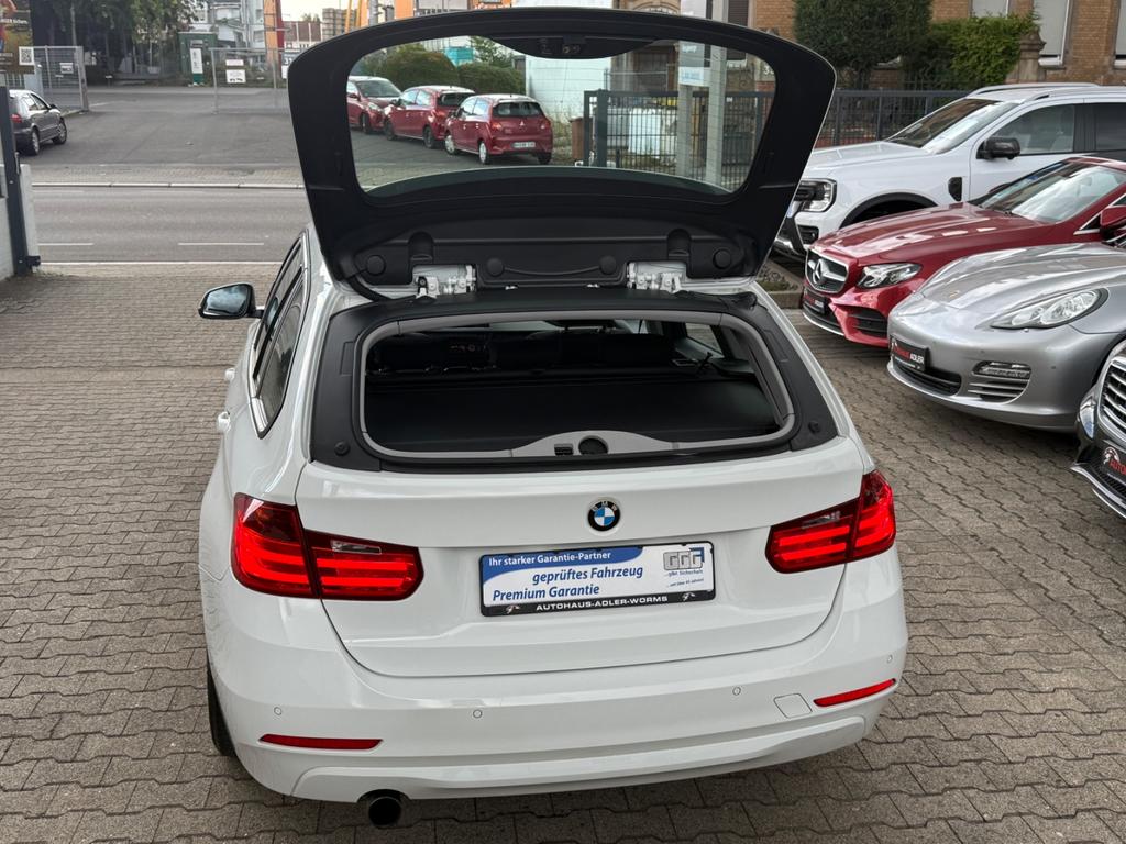 BMW 320