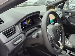 Fahrzeugabbildung Captur II Techno 1.6 E-TECH Hybrid 145 EU6e