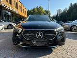 Mercedes-Benz E 220 d T +AVANTGARDE+PANO+DISTRONIC+AHK+LED+WIN - gebrauchte Mercedes-Benz E 220 aus dem Jahr 2024