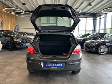 MYAUTOCENTER – Gebraucht- und Jahreswagen mit Werkstattservice in Pfaffenhofen Opel Astra H Lim. Edition *TEMPO*KLIMA*1-HAND*