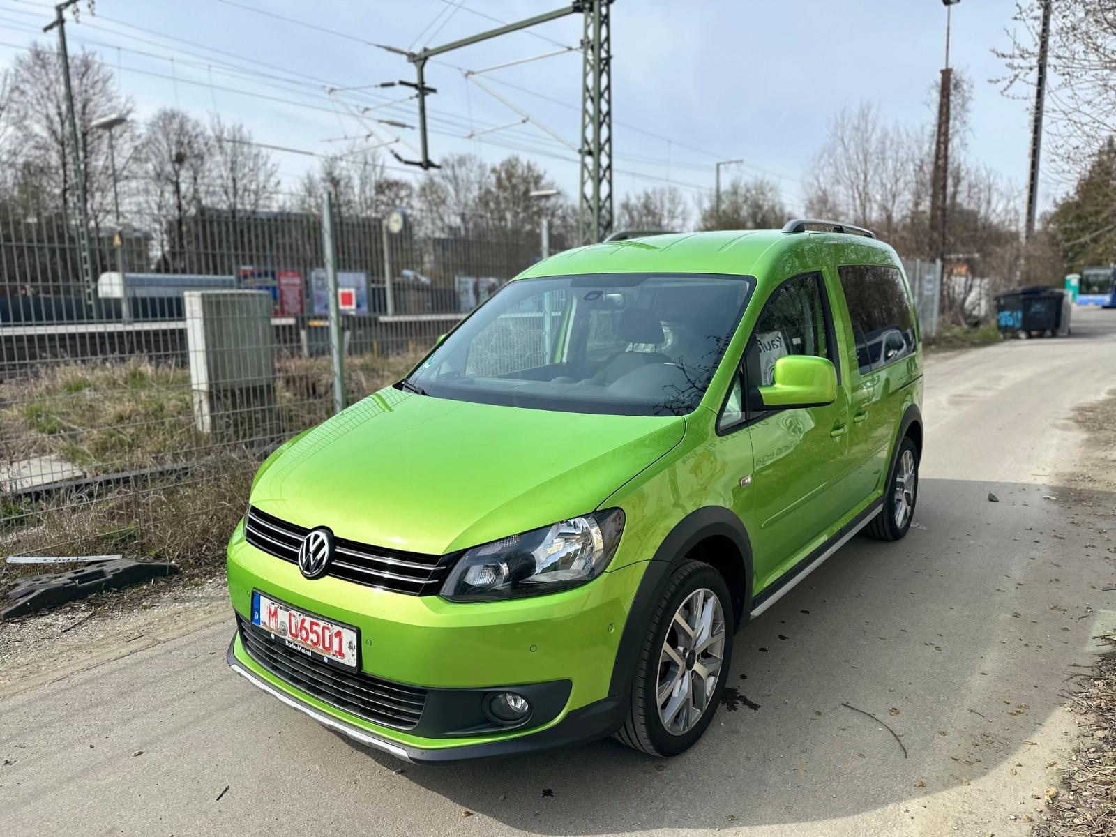 Volkswagen Caddy Kasten/Kombi Cross Caddy BMT  Camper