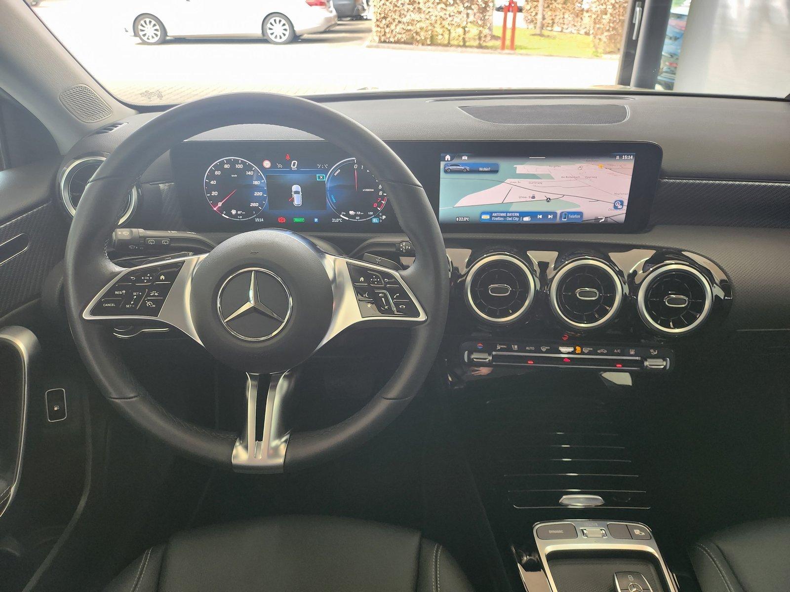 Mercedes-Benz A 250 e ProgLineAdv*Winter-Paket*Kamera*LED