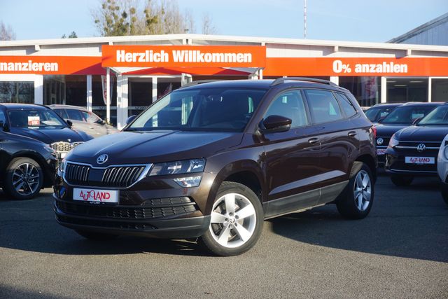 Skoda Karoq 1.5 TSI AHK Tempomat Sitzheizung