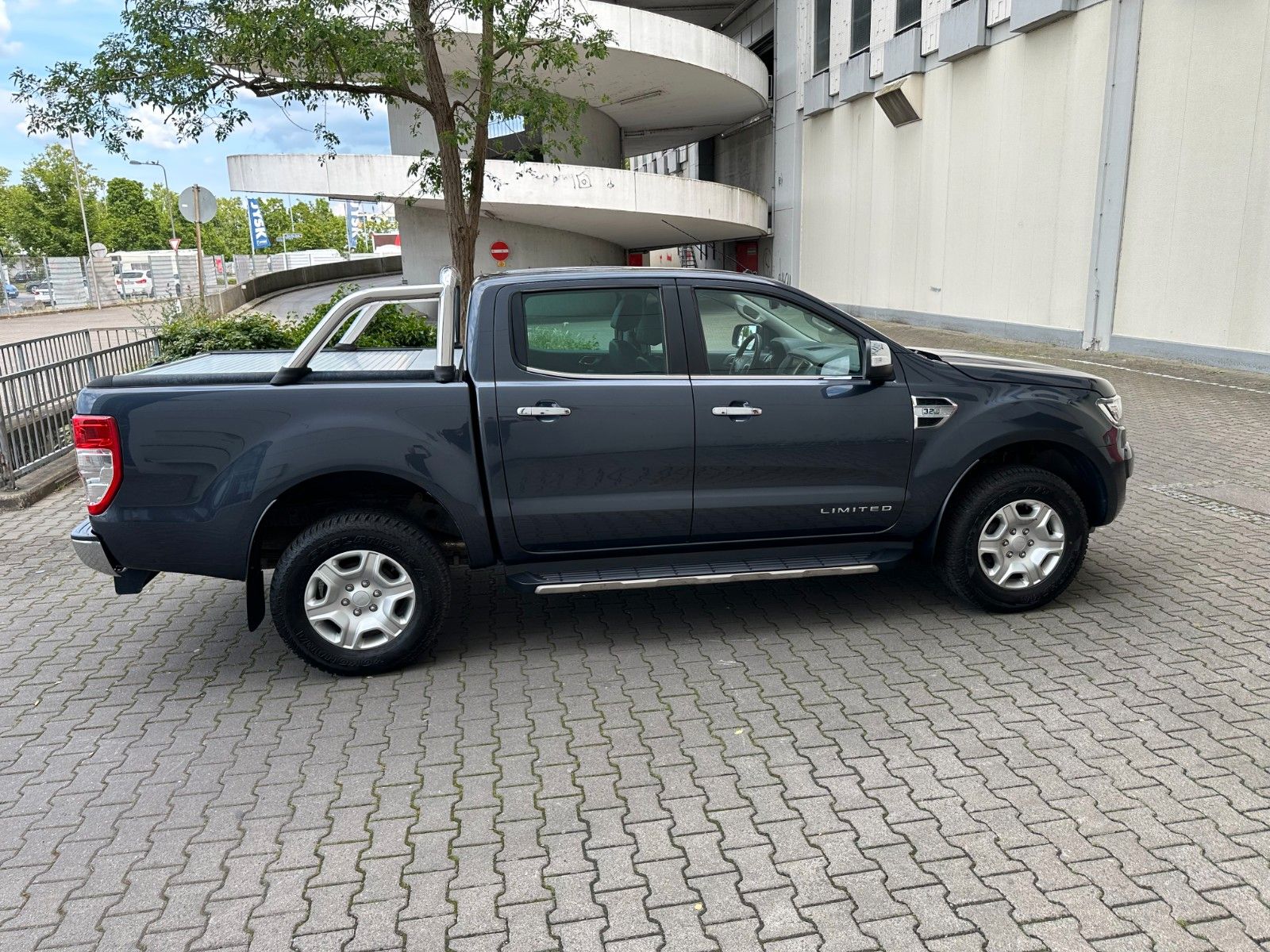 Ford Ranger 3.2 Limited Autom. Vollausstattung 2.Hd foto 7