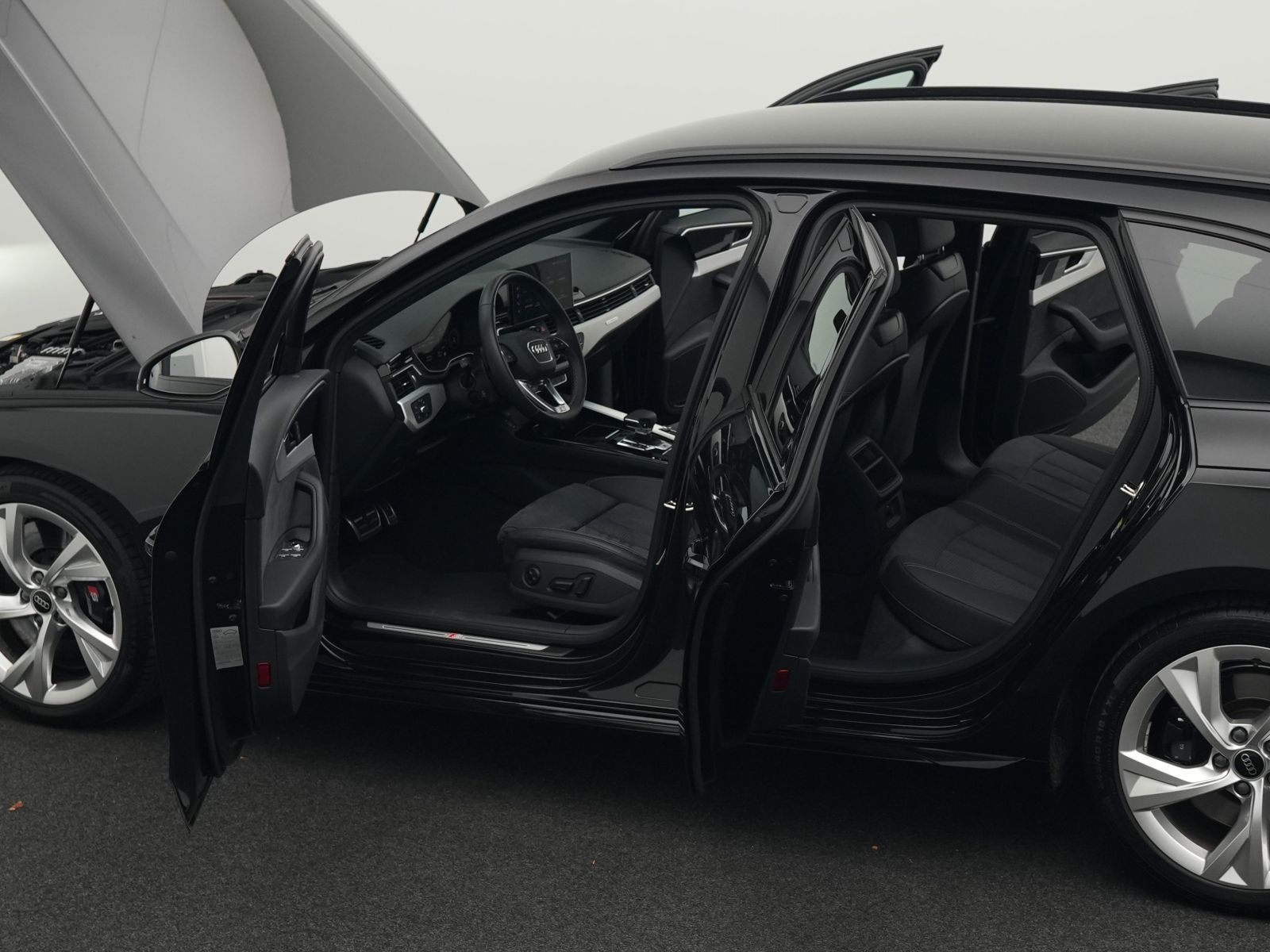 Audi S4 - Bild 27