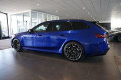 BMW M5 Touring | Ultimate | Pano | Ceramic | 305km/h BMW M5 Touring | Ultimate | Pano | Ceramic | 305km/h