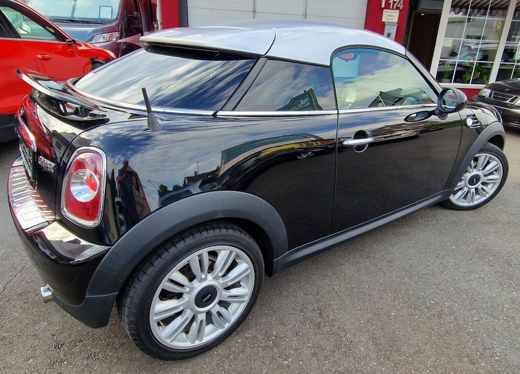 MINI Cooper Coupé