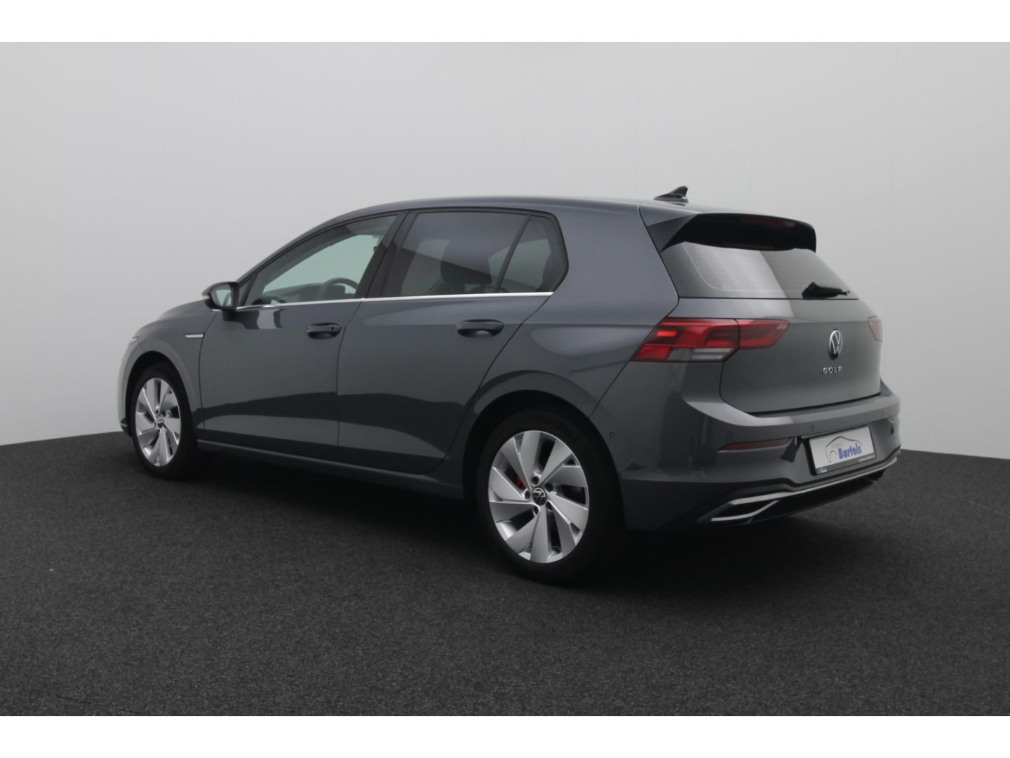 Fahrzeugabbildung Volkswagen Golf VIII 2.0 TDI DSG Style ACC Memory