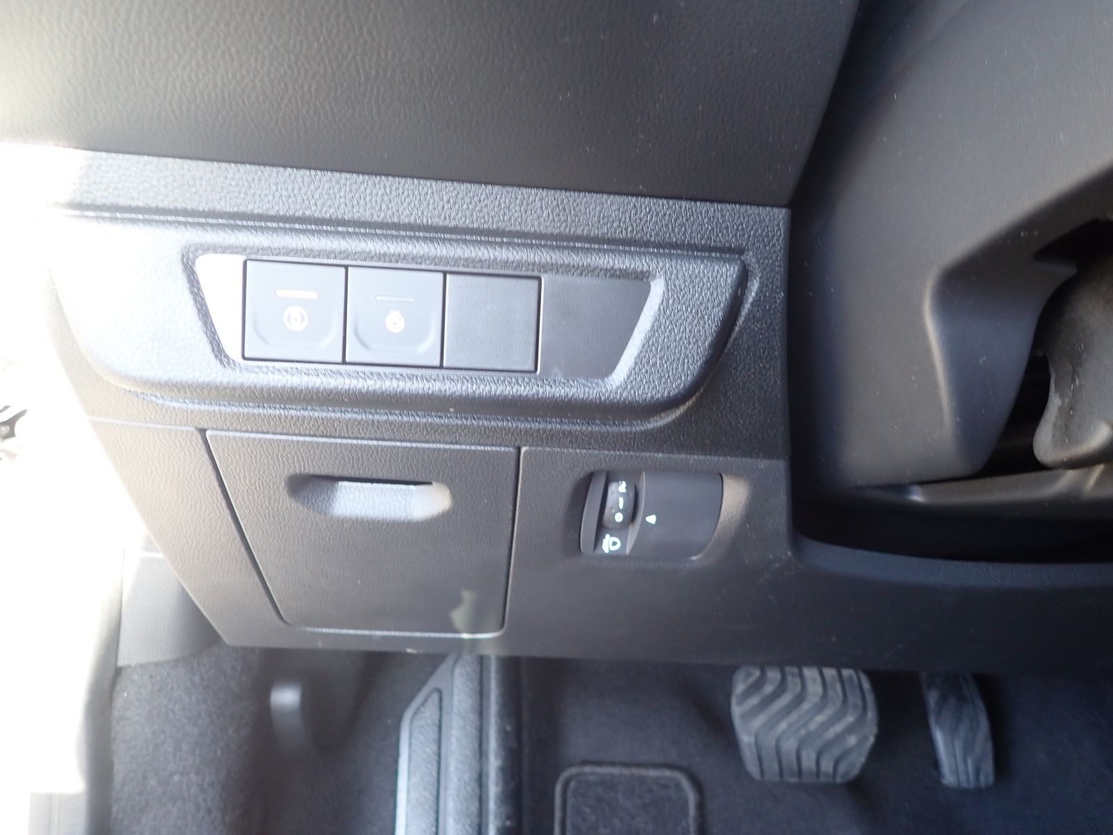 Fahrzeugabbildung Dacia Jogger Journey hybrid 155 7-Sitzer