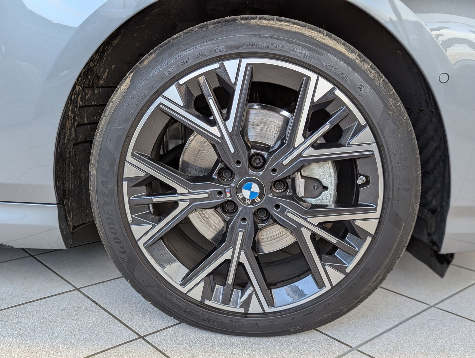 BMW 120 d M-Sport Panorama Driving Assistan-Plus AHK - Image 10