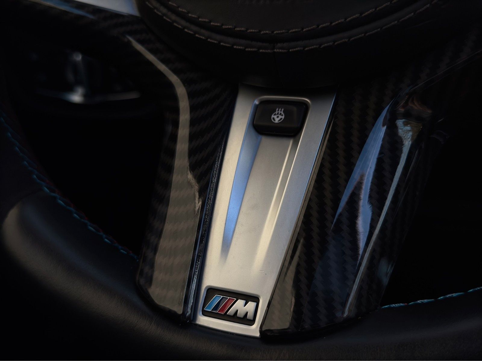 Fahrzeugabbildung BMW X3 M40i Pano/HUD/Bhz.Sport.Lenkrad/Elektr.Sitze