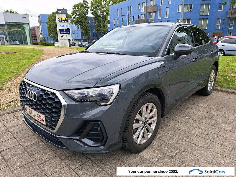 AUDI Q3 SportBack 1.4 45 TFSIe Aut. LED Virtual Navi