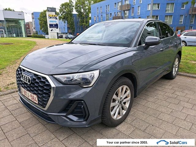 AUDI Q3 SportBack 1.4 45 TFSIe Aut. LED Virtual Navi