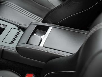 2013 Aston Martin V8 VANTAGE 缩略图 28
