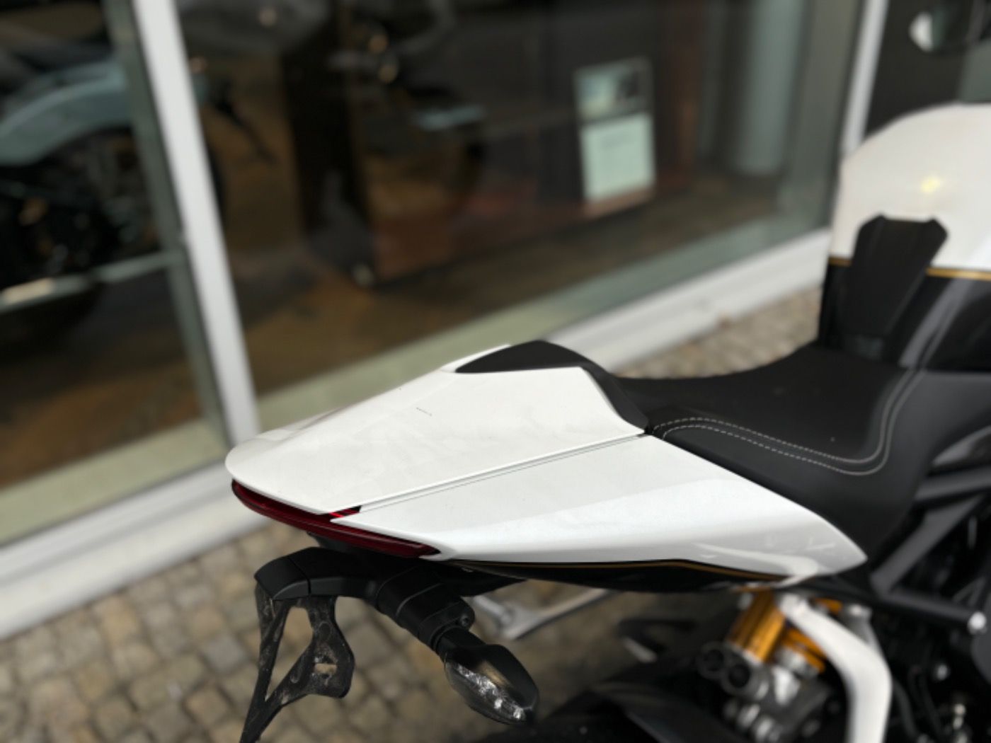Fahrzeugabbildung Triumph Speed Triple 1200 RR