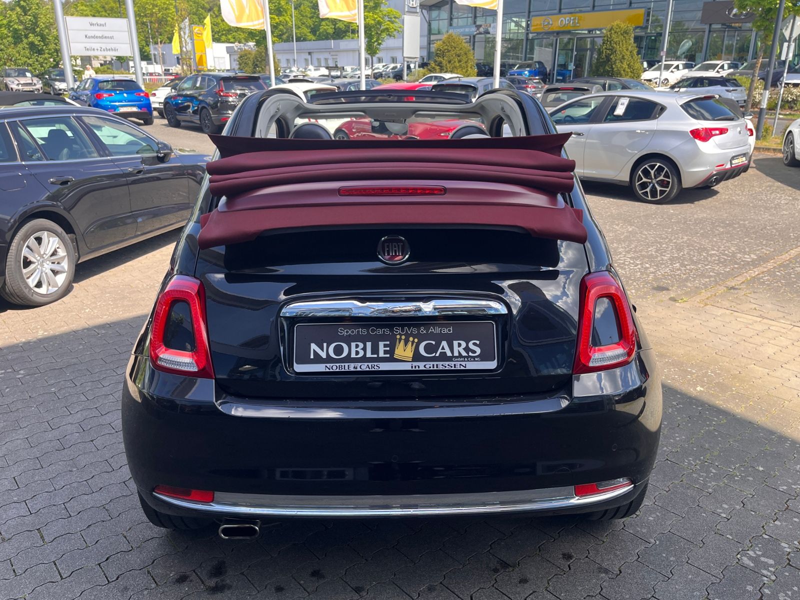 Fahrzeugabbildung Fiat 500C Lounge NAVI PDC ALU