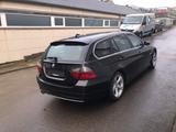 BMW 325i Touring Navi+Leder+Alu+1Hand - BMW 325 in Oberhausen