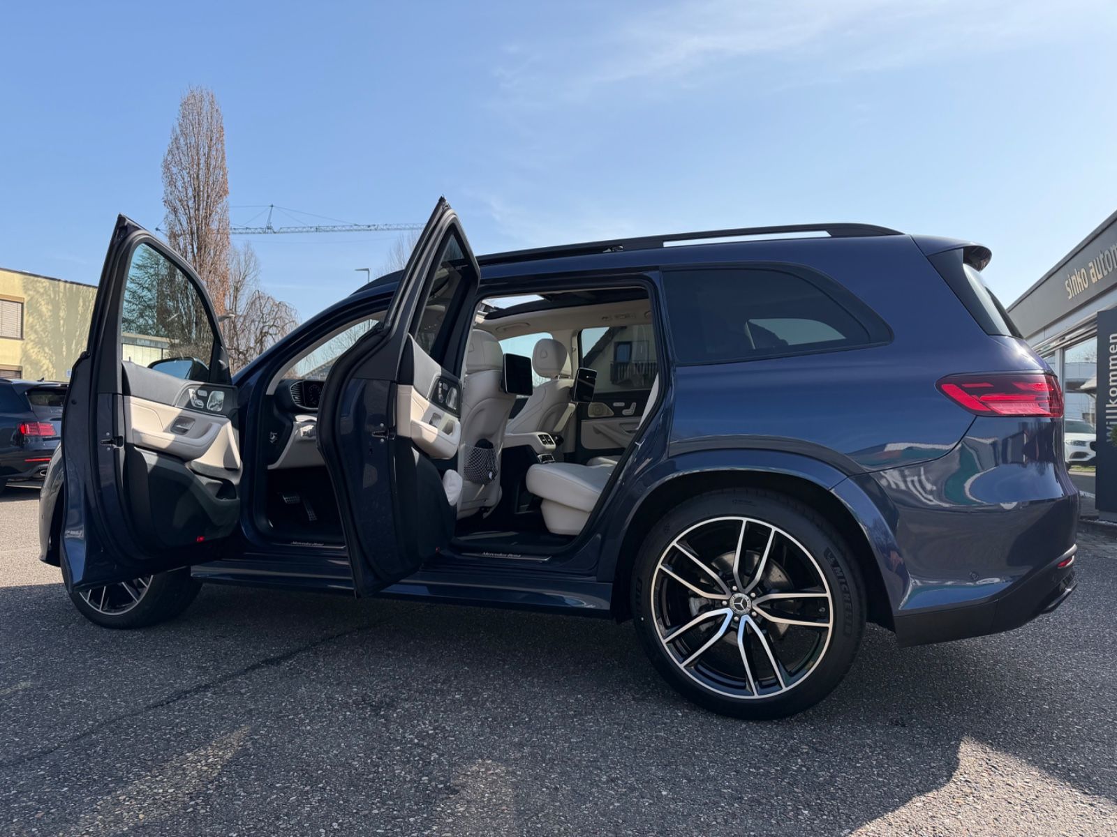 MERCEDES-BENZ GLS 450 d*AMG Line Ultimate Fond TV AHK Standhz