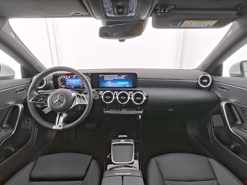 Fahrzeugabbildung Mercedes-Benz CLA 180 Progressive*Pano*Totwink*CarPlay*LED*Kam