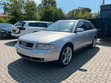 Audi A4 B5 2.5 TDI S line  Top Ausstattun... - Audi A4 aus 2001: Line