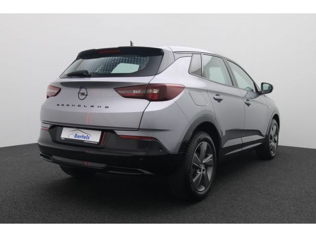 Fahrzeugabbildung Opel Grandland 1.2 GS Line AUT LED Navi ACC RK