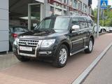 Mitsubishi Pajero 3.2 DI-D Top Standheizung / AHK 7 Sitz - Mitsubishi Pajero Top mit Diesel-Antrieb