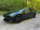 Tesla Model 3 RWD | AHK | 8-Fach | 60 kWh LFP | RYZEN  - Tesla Model 3 in Düsseldorf