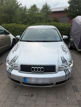Audi A4  1.8 Benzin, TÜV bis Oktober und z... - Audi A4 aus 2004: 1.8