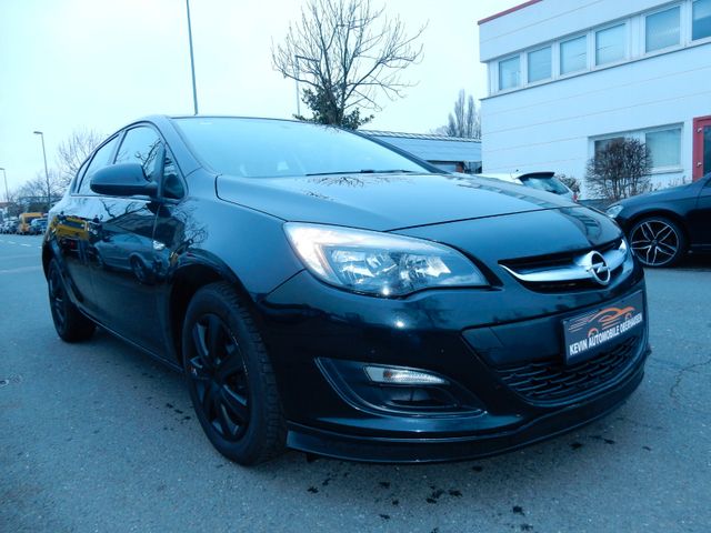 Opel Astra J Lim. 5-trg. Edition