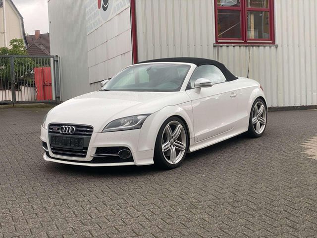 Audi TTS 2.0 TFSI TTS Roadster quattro Cabrio Navi